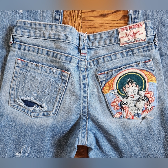 Y2K True Religion embroidered bootcut jeans size 28 - Picture 1 of 5